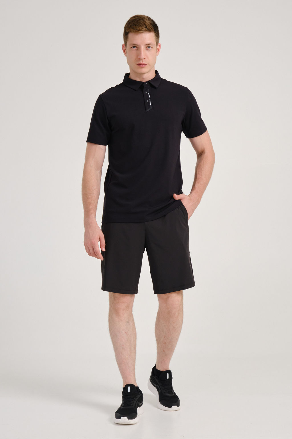 Шорты текстильные Черный