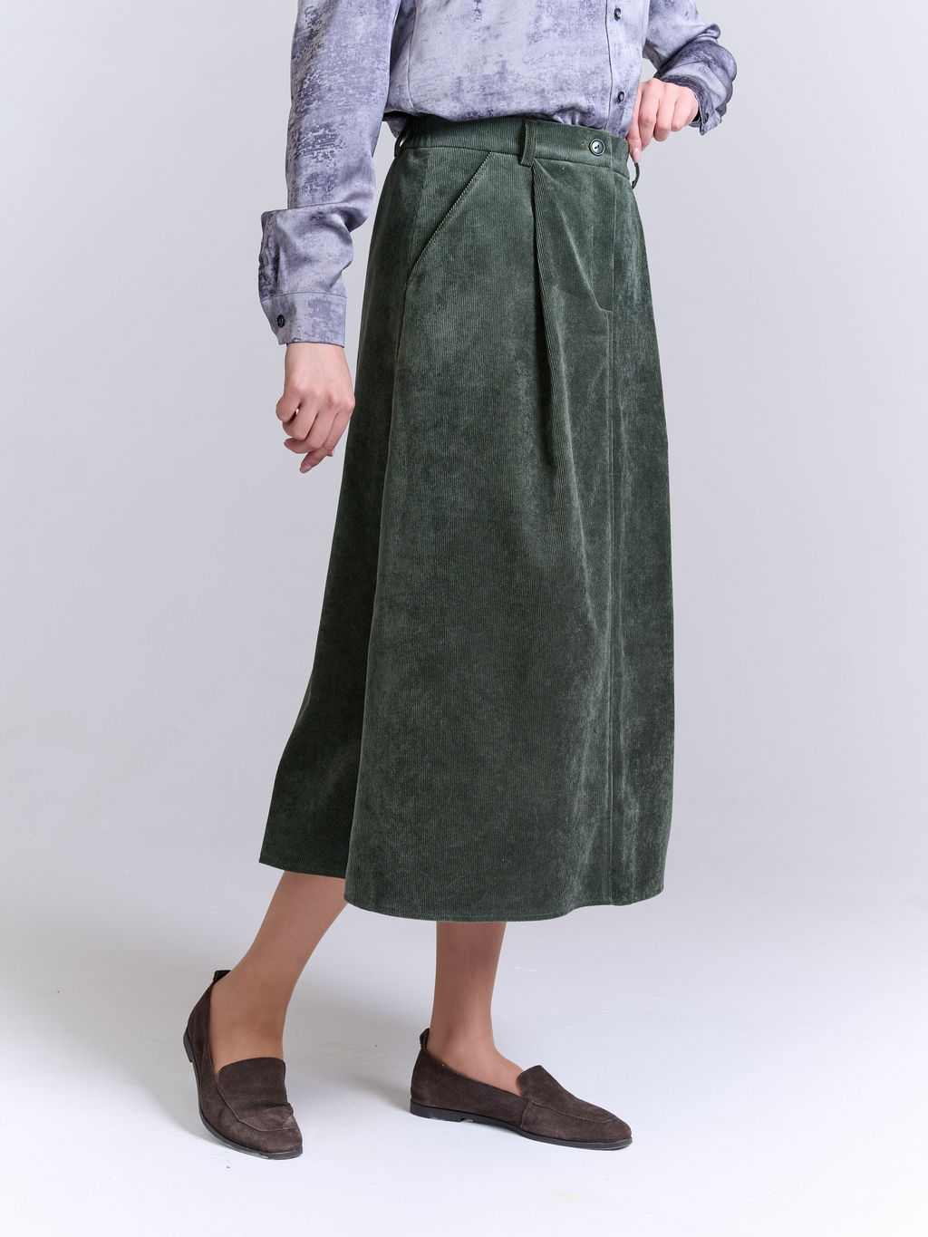 Вельветовая юбка А-силуэта
