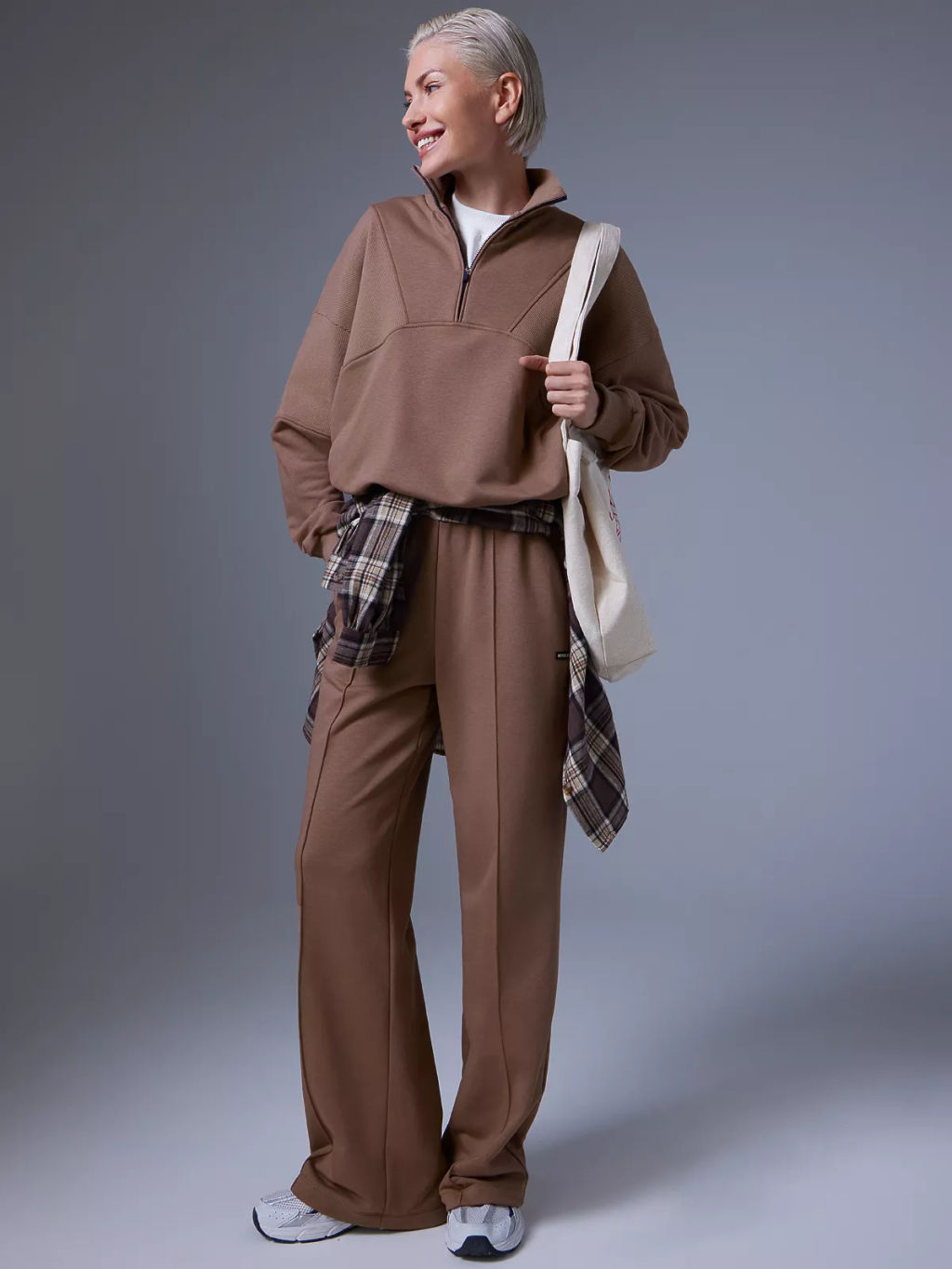 Оверсайз спортивный костюм