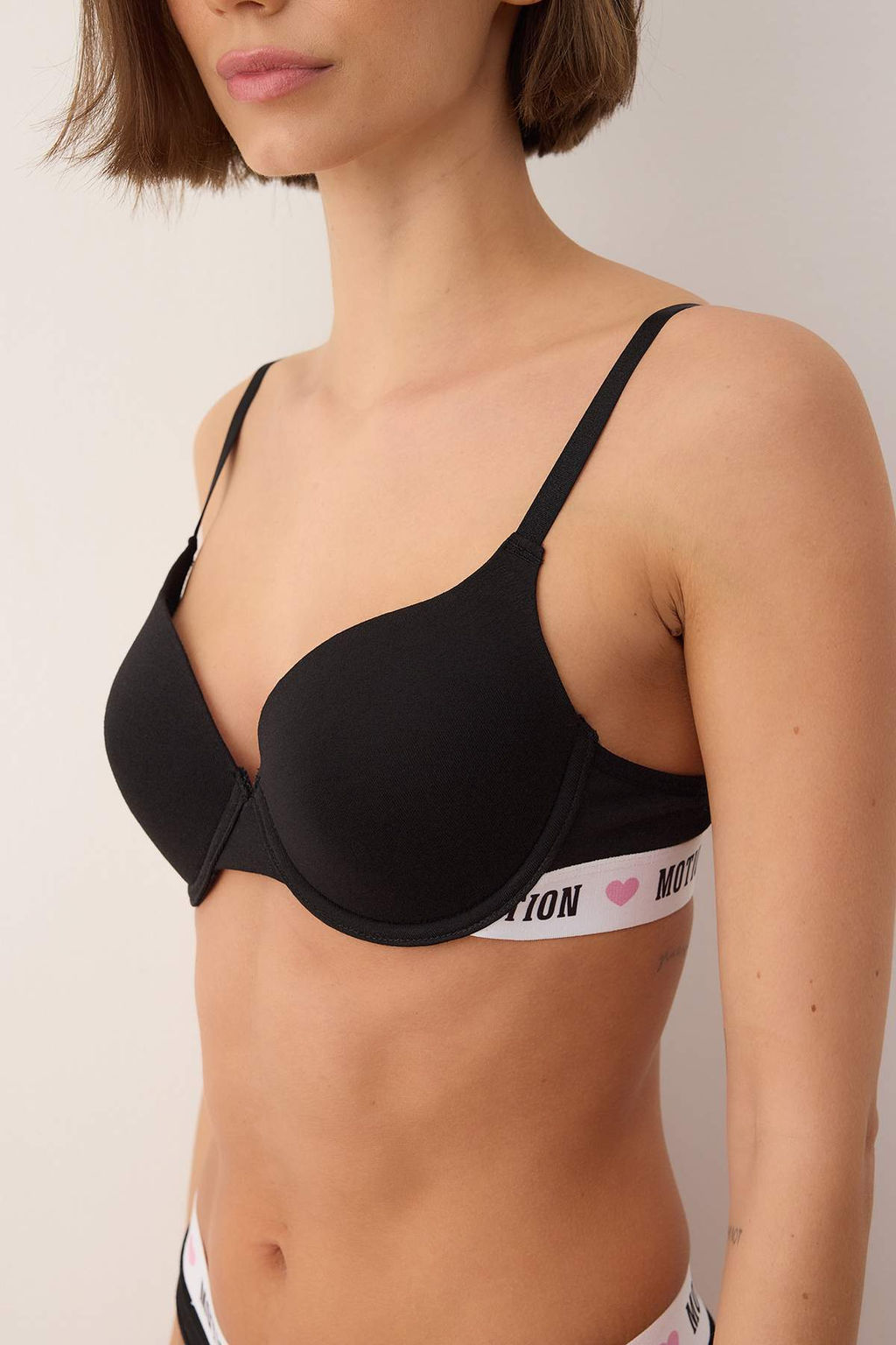 Siyah Tekli Suprem Balenli Lastikli Slogan Sabit Kap Balconette Sutyen THMAW26SU00013 - Trendyolmilla фото 3