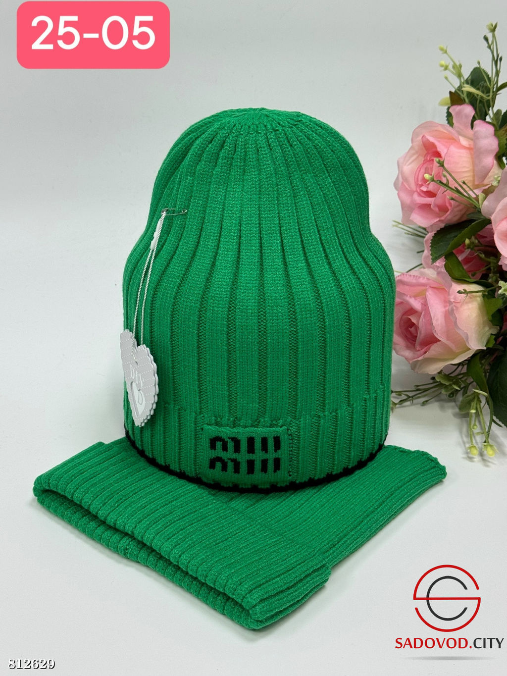 Комплект шапка и снуд для девочки