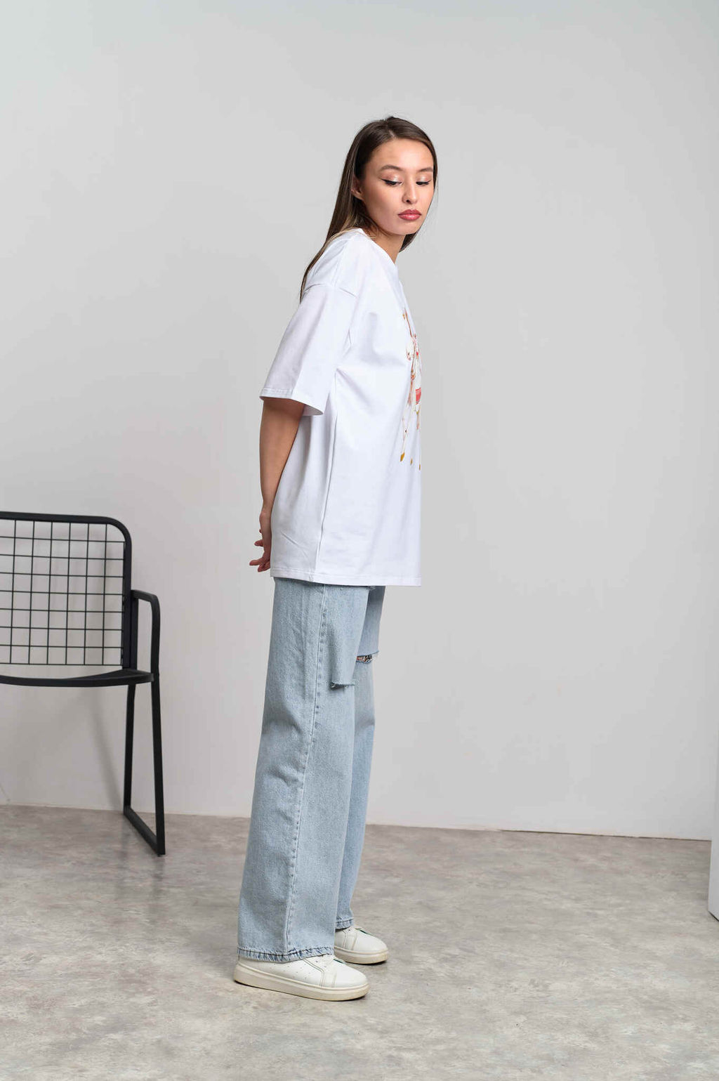 Футболка женская оверсайз "Мари" белый