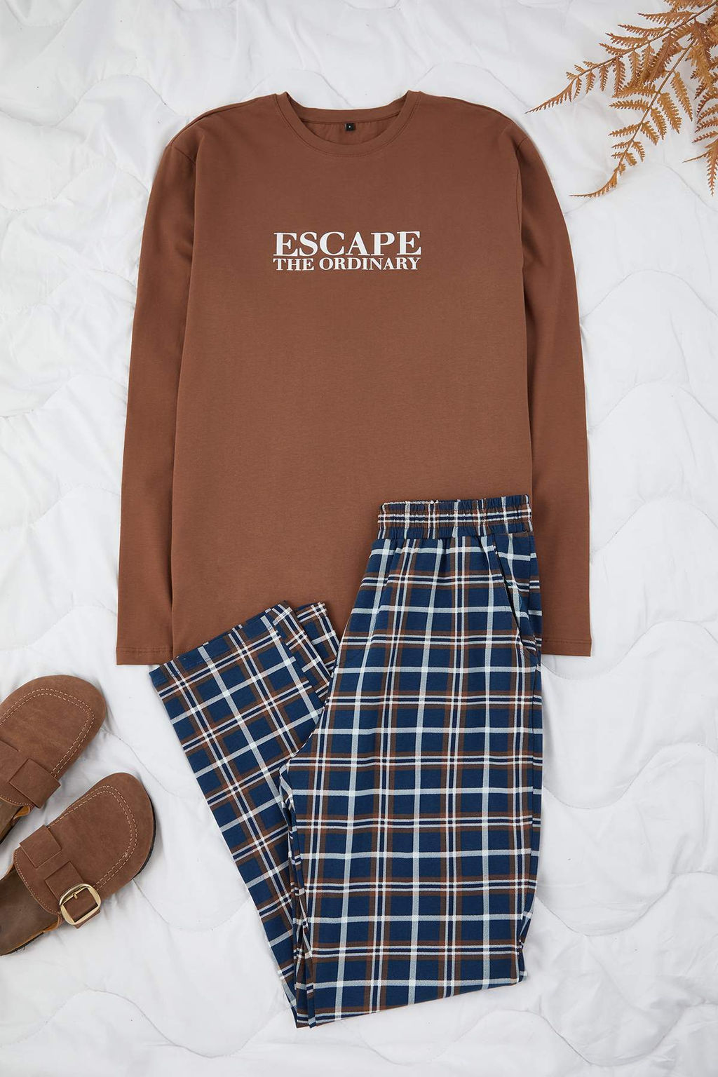 Lacivert Regular Ekose / Kareli Orme Pijama Tak?m? TMNAW26PT00055 - Trendyolmilla фото 4