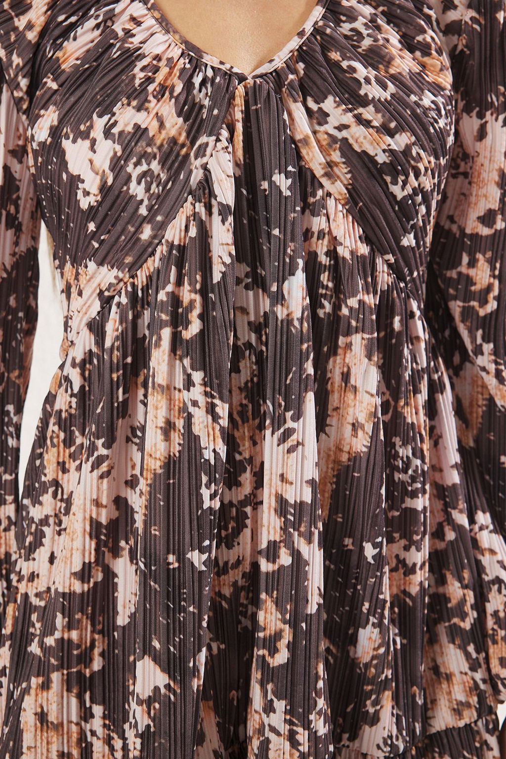 Cok Renkli Soyut Buzgu / Drape Mini Soyut Bask?l? Pilise Vucuda Oturan Orme Elbise TWOSS25EL00099 - Trendyolmilla фото 4