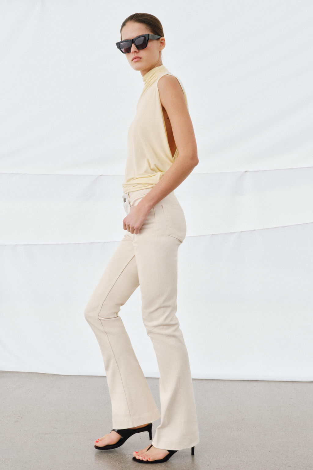 JEANS ZW COLLECTION BOOTCUT TIRO MEDIO / Crudo - Zara фото 4