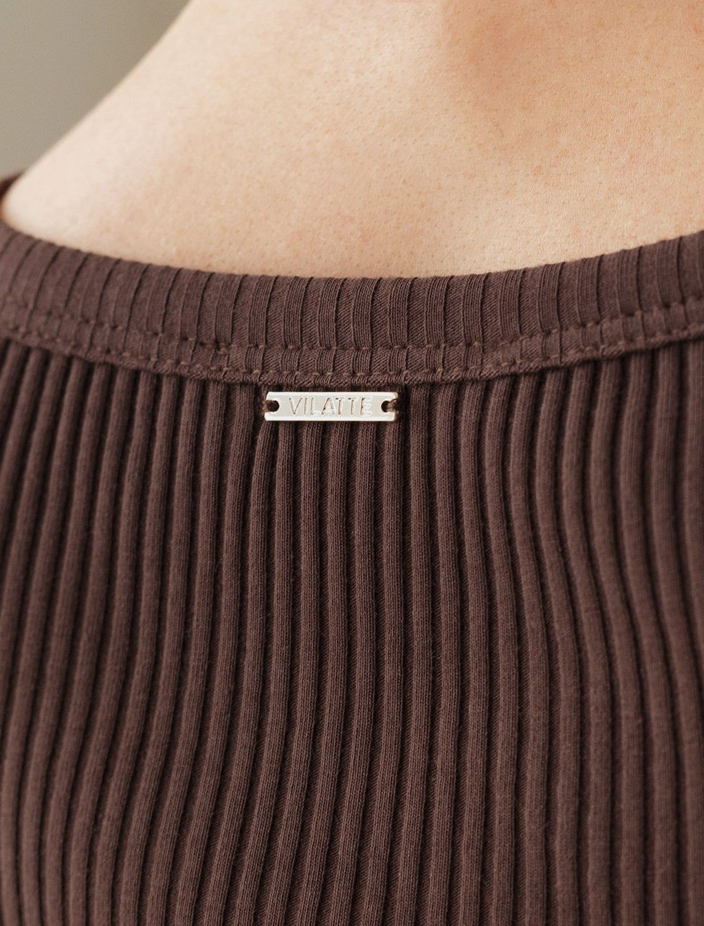 D43.224 Топ женский шоколад