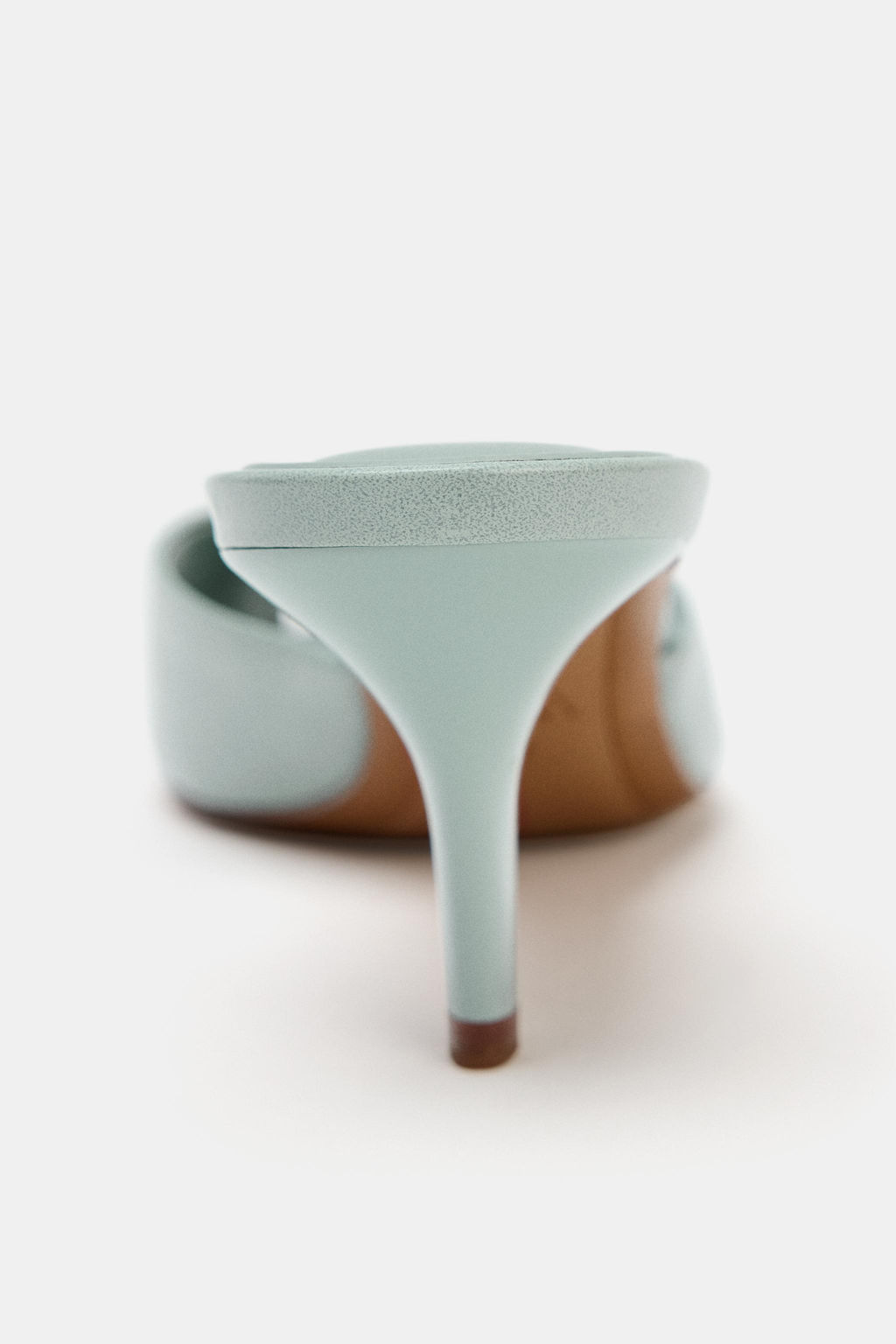 PATENT-EFFECT SANDALS