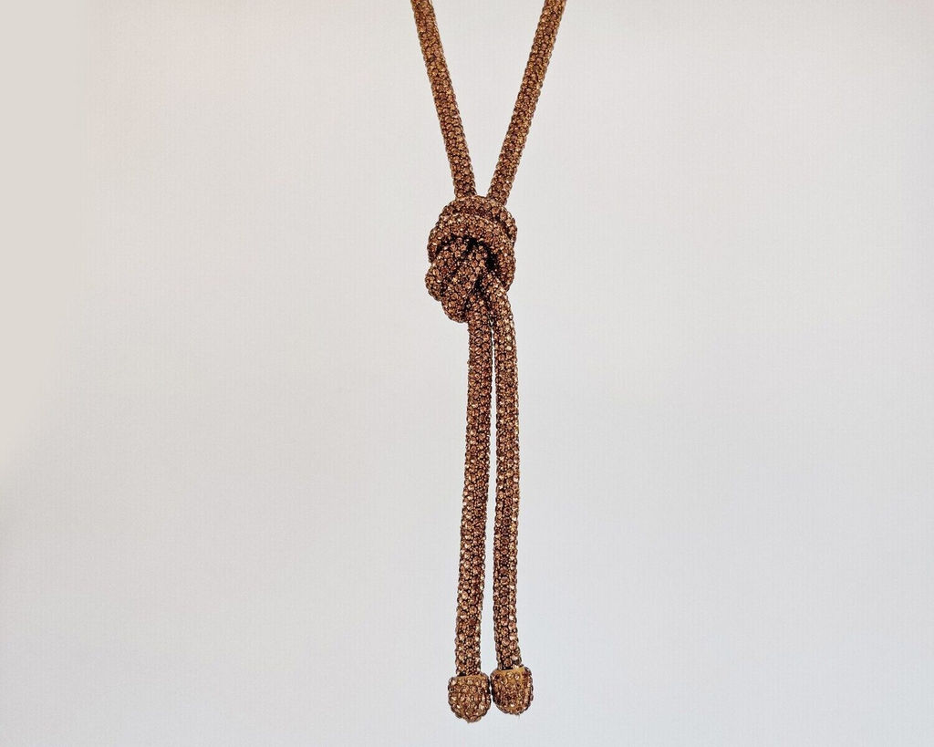 Колье из страз длинное