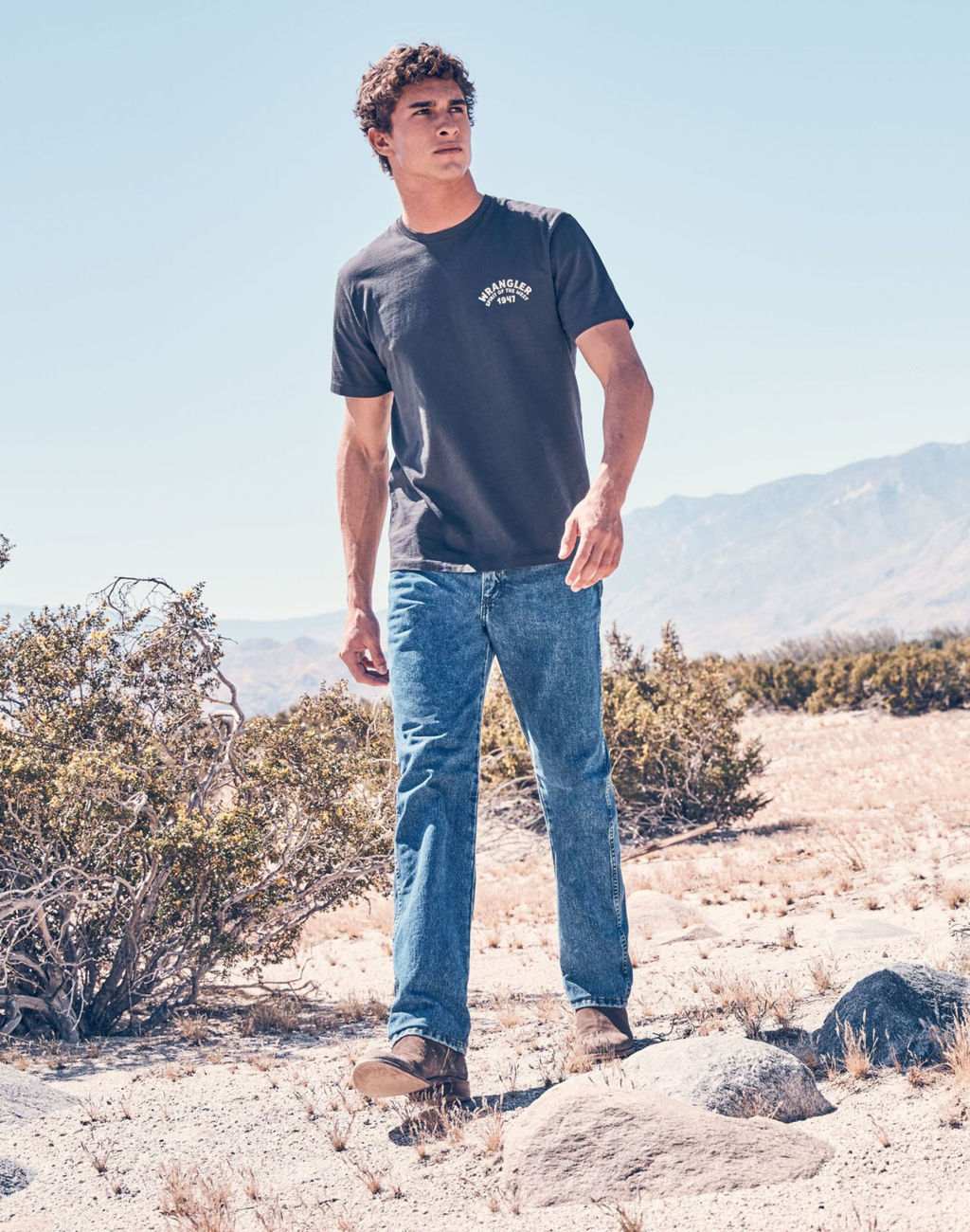 Джинсы мужские