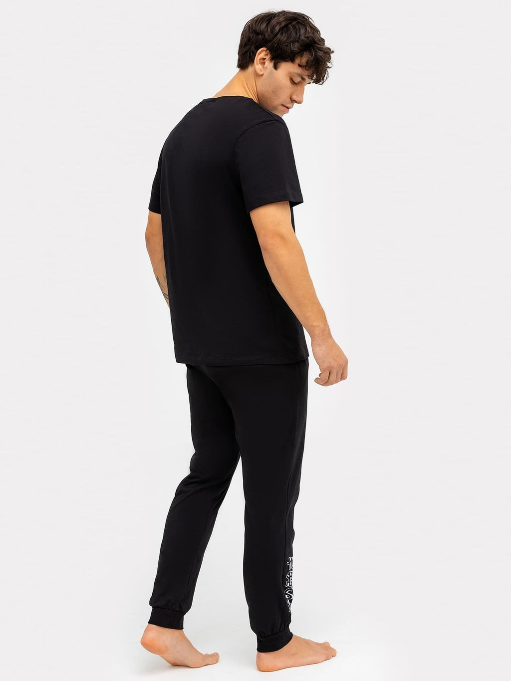 Комплект мужской (футболка, брюки) черный с принтом в виде дракона - Mark formelle фото 2