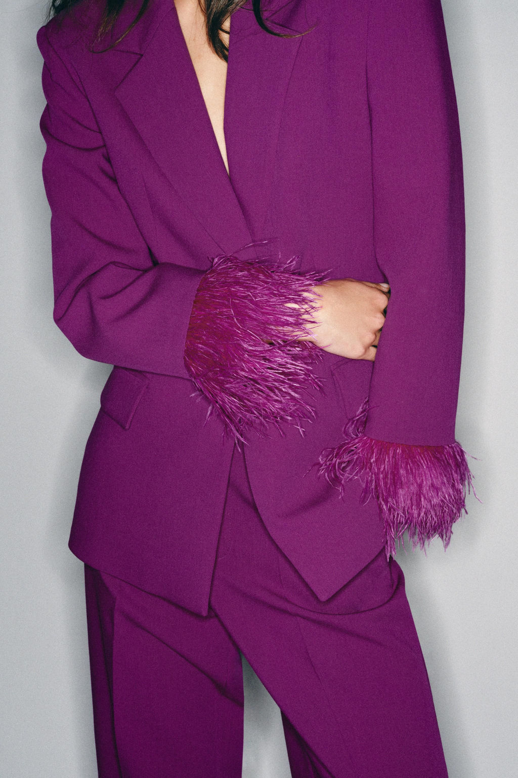 BLAZER HOMBRERAS PU?O PLUMAS / P?rpura