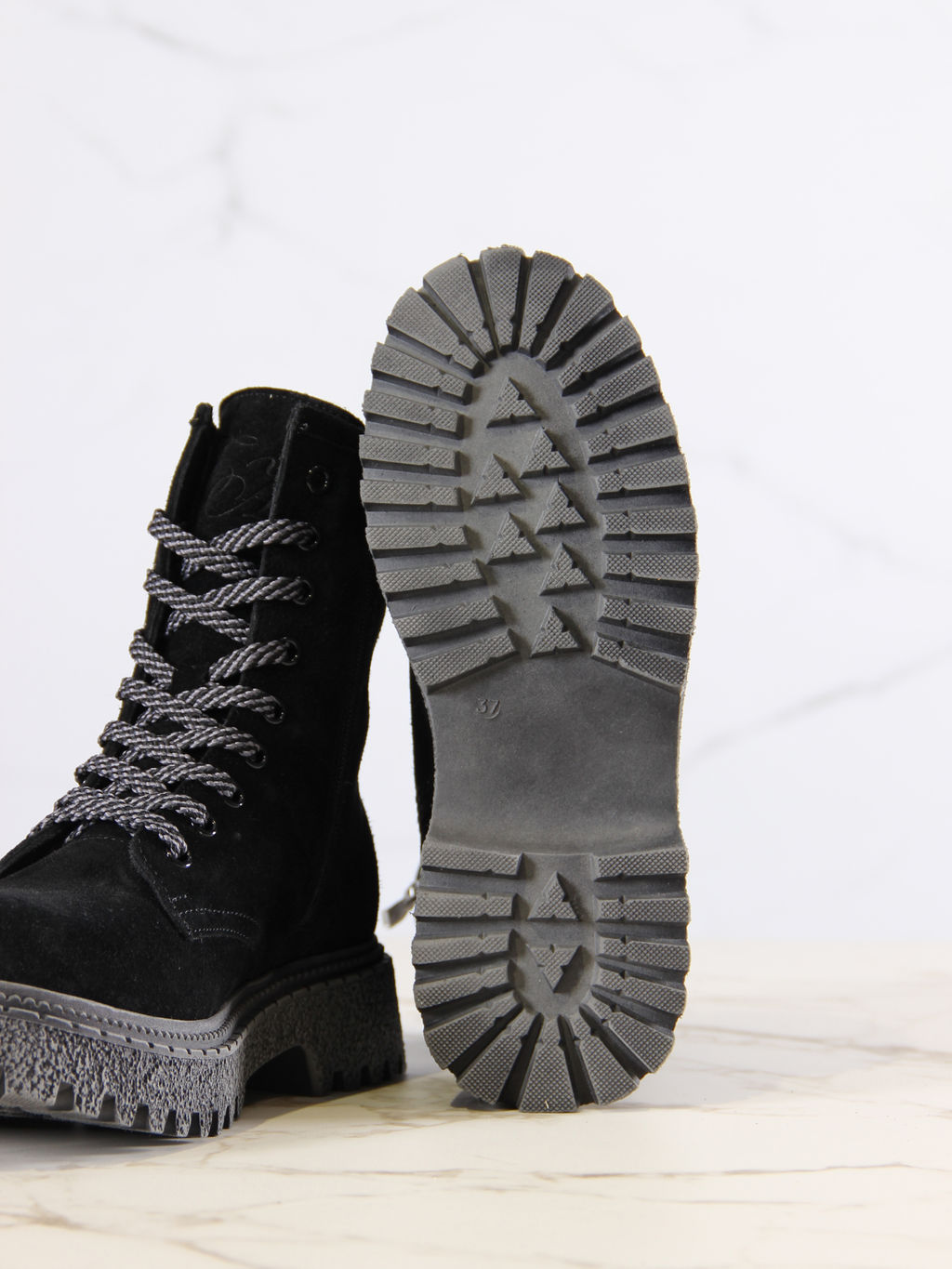 Ботинки EDART 327.22511gr. Черные замша/шерсть фото 4