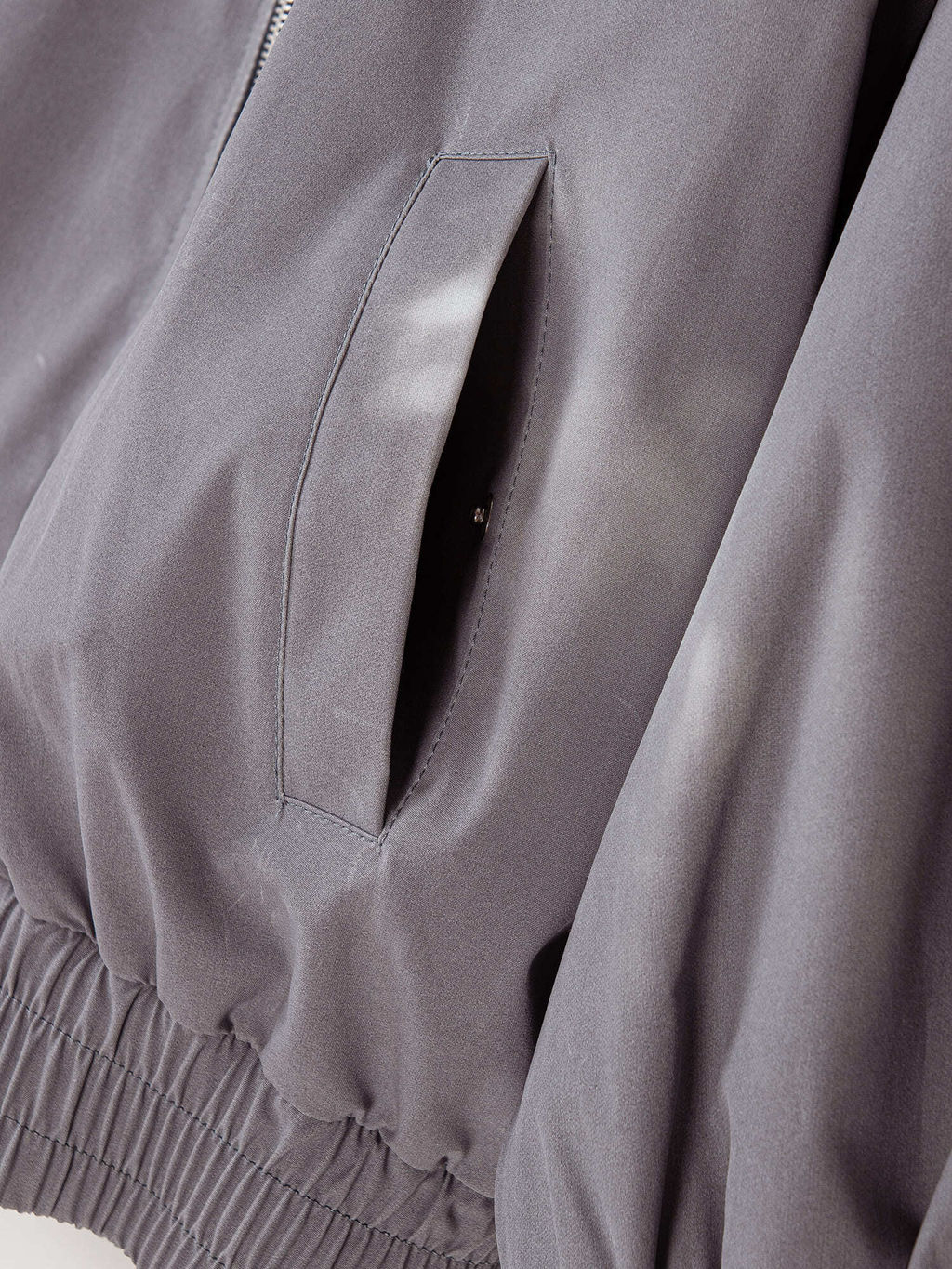 Бомбер из термохрома "Пепел" женский