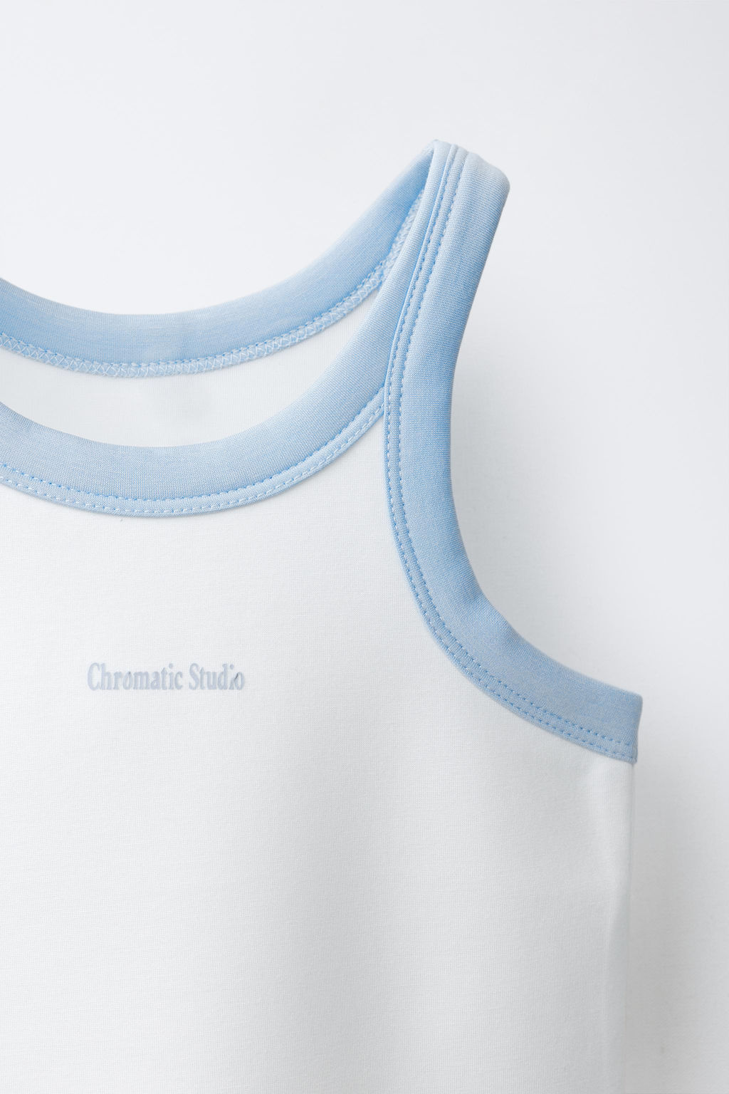 TOP CROPPED CON MODAL / Crudo - Zara фото 3