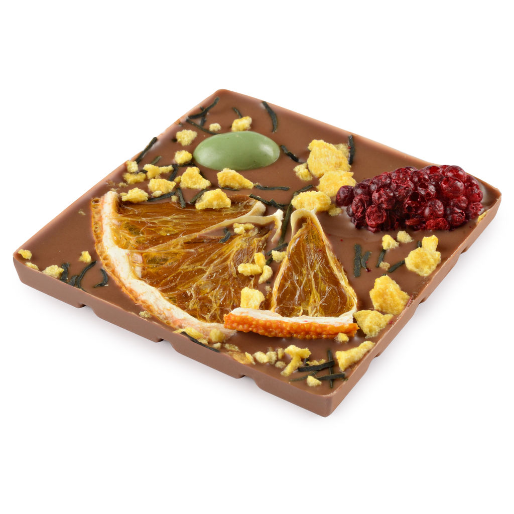 Шоколад молочный с украшением Ежевика и апельсин 35 гр - Chokodelika фото 3