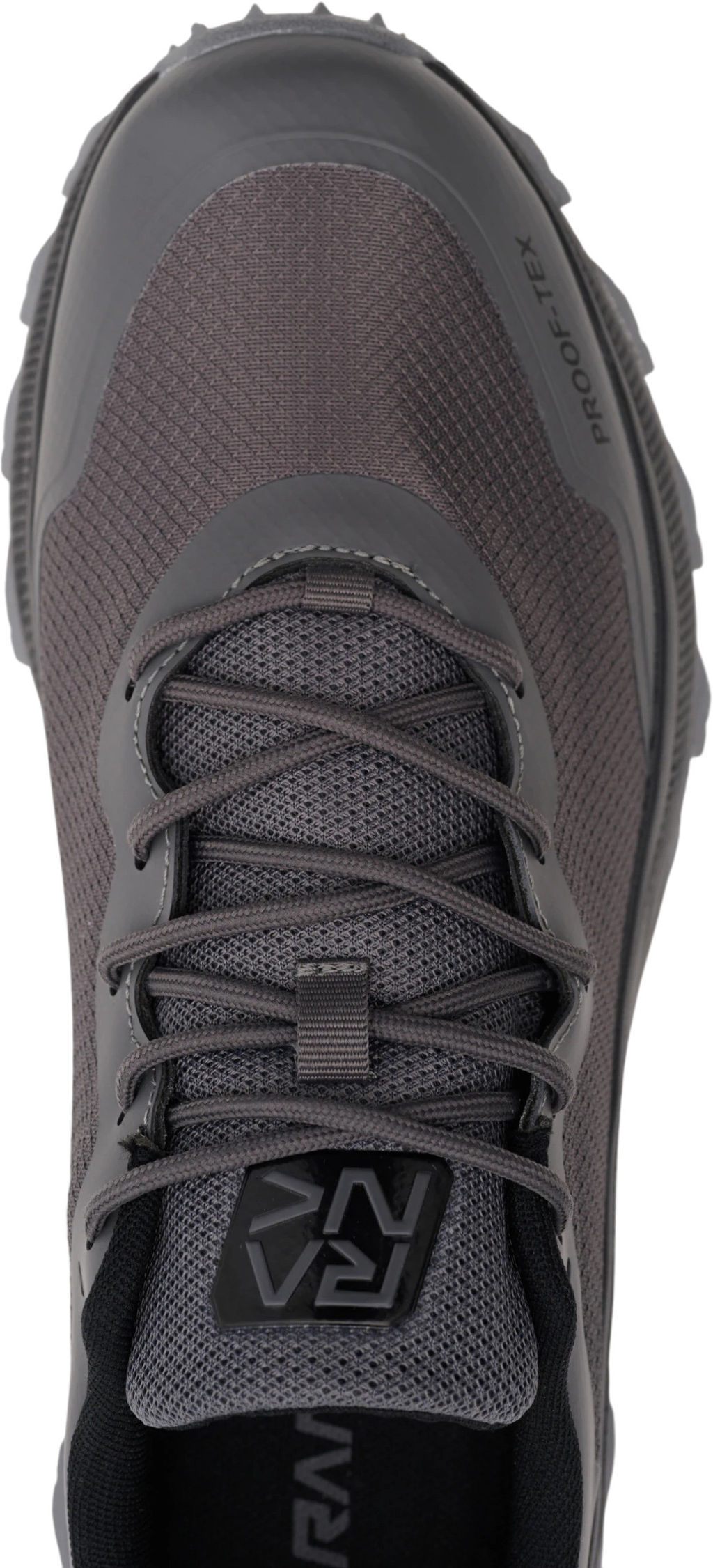 Кроссовки взрослые