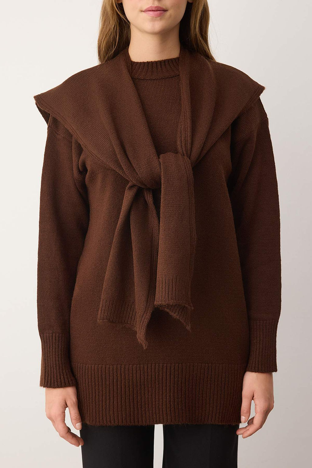 Kahverengi Sal Yaka Detayl? Triko Kazak TCTAW26AK00021 - Trendyolmilla фото 3