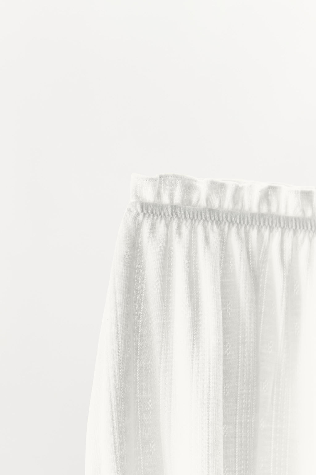 SHORTS GLOBO POINTELLE / Blanco - Zara фото 8