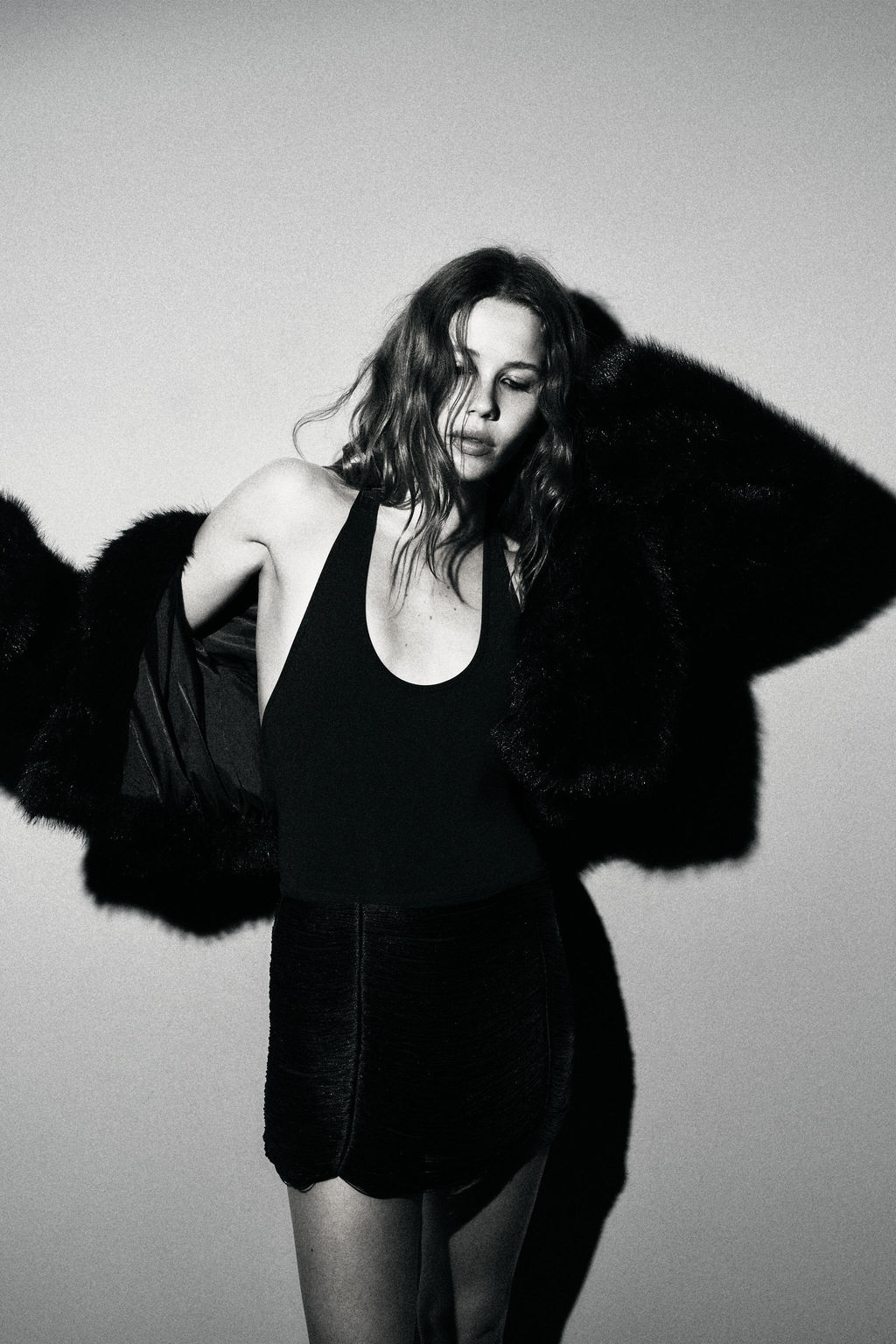 FRINGED MINI SKIRT - Zara фото 6