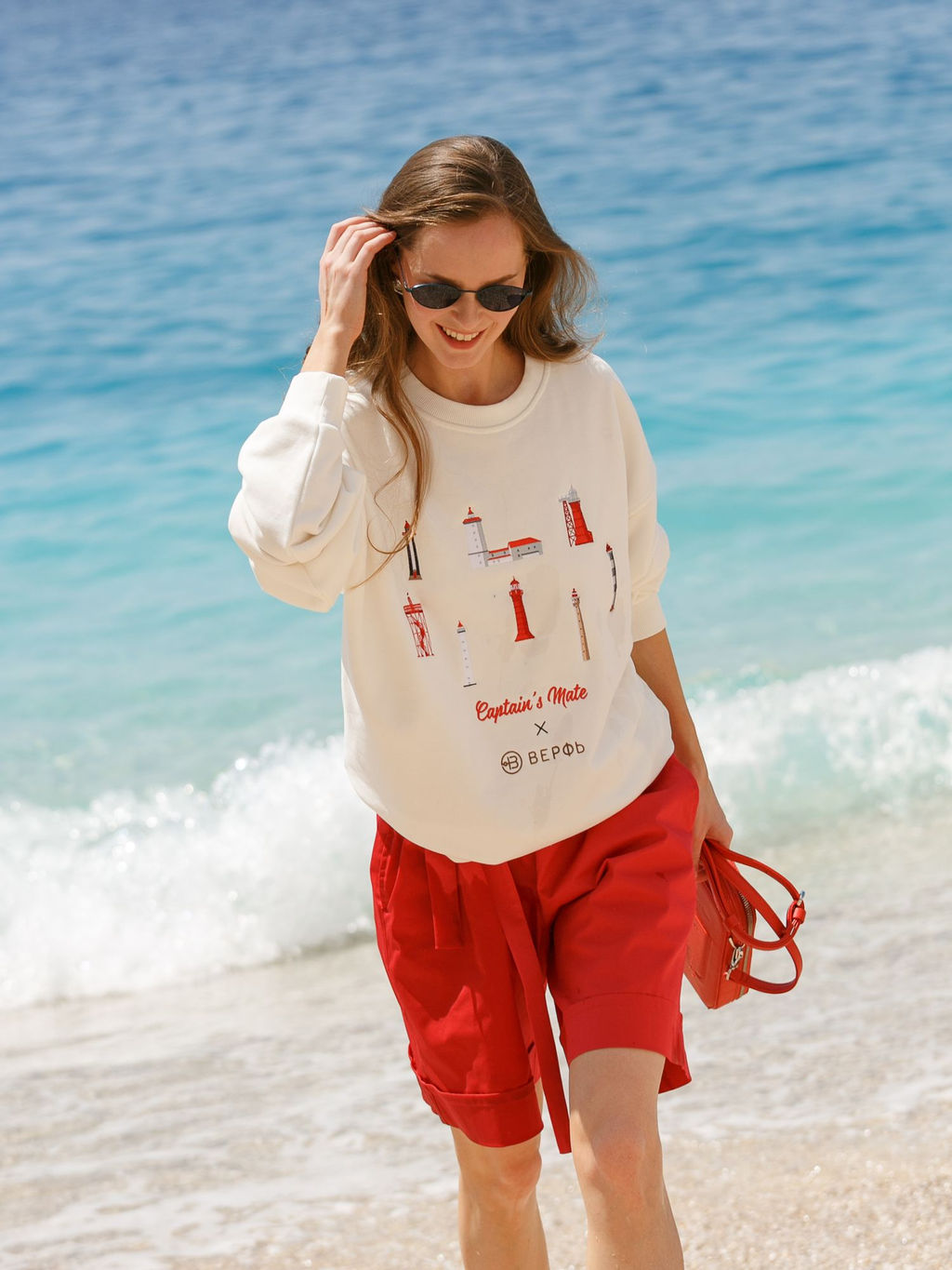 Свитшот женский Saint P. Lights