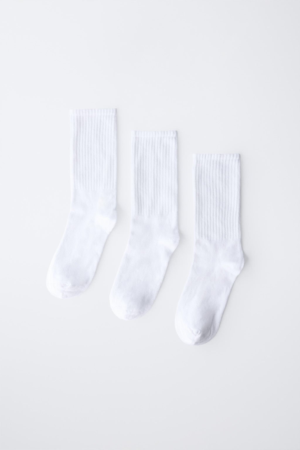THREE-PACK OF LONG SPORTS SOCKS