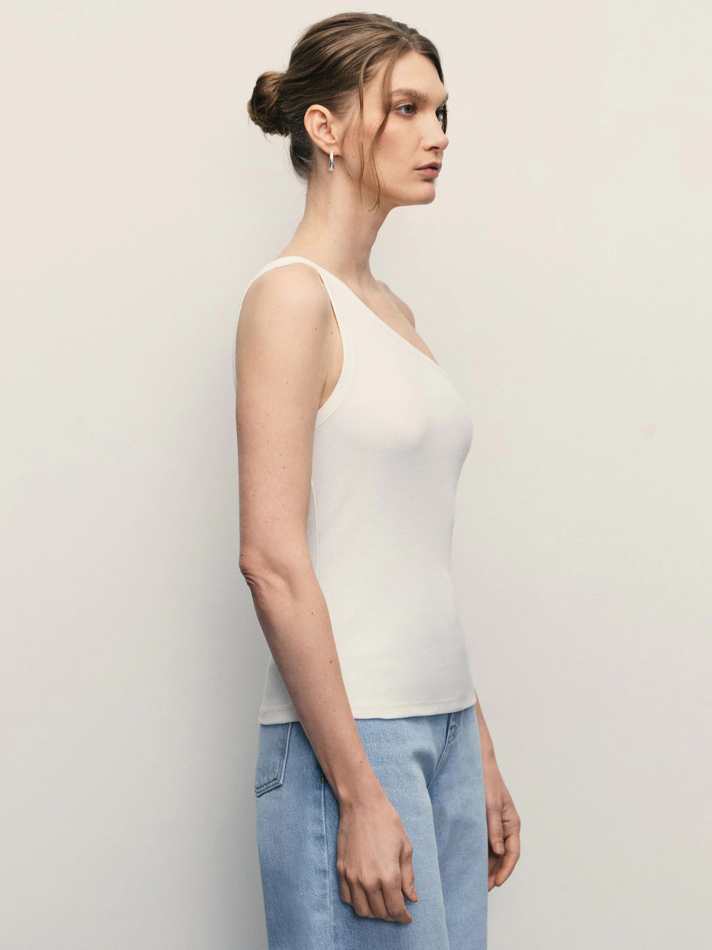 Топ на одно плечо / Zarina  фото 4