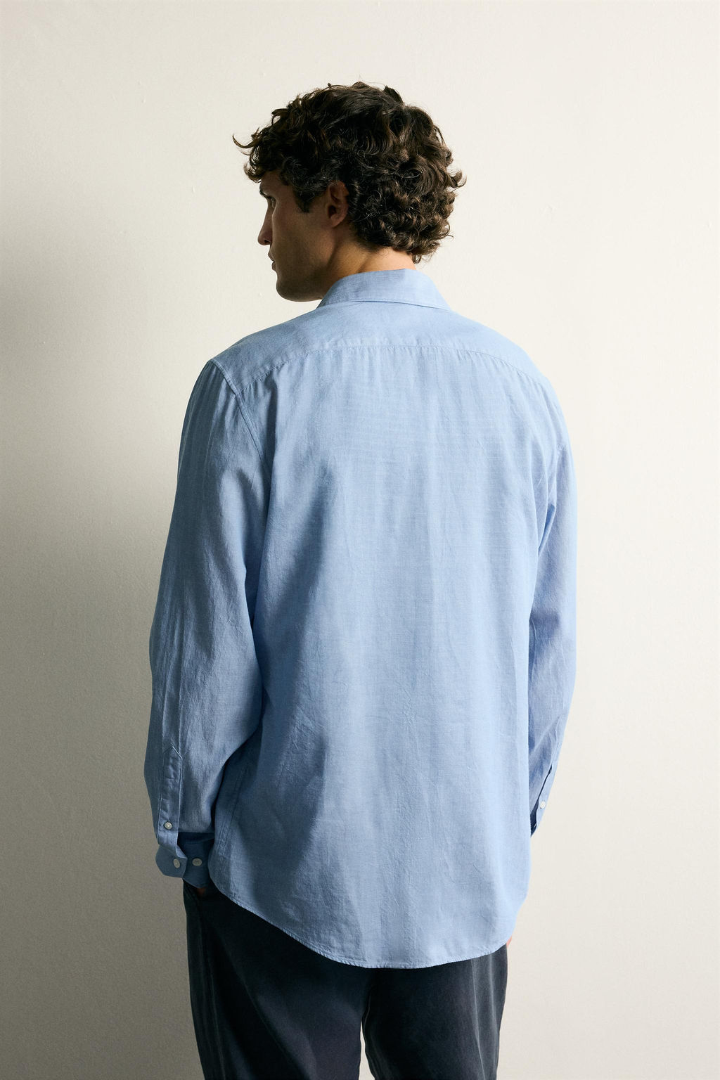 CAMISA REGULAR FIT VOILE / Celeste - Zara фото 3