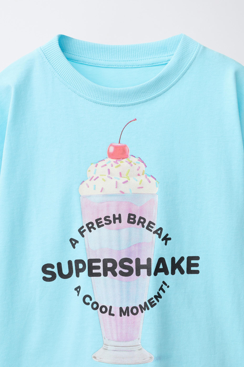 CAMISETA ESTAMPADO / Azul