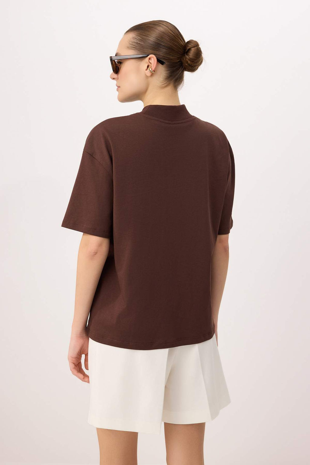 Kahverengi %100 Kal_n Pamuklu Dik Yaka Truvakar Kol _rme T-Shirt TWOSS24TS00074 - Trendyolmilla фото 4