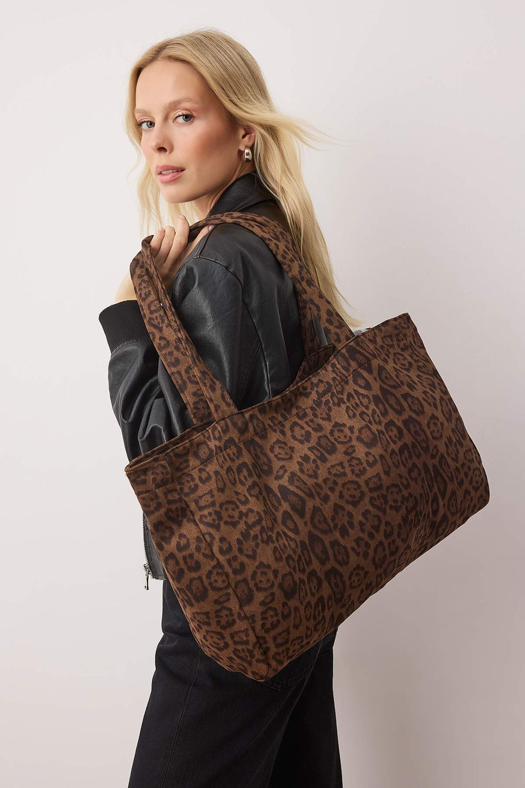 Kahverengi Leopar Desenli Maksi Tote Kad?n Maksi Boy Omuz Cantas? TAKAW26OC00093 - Trendyolmilla фото 2