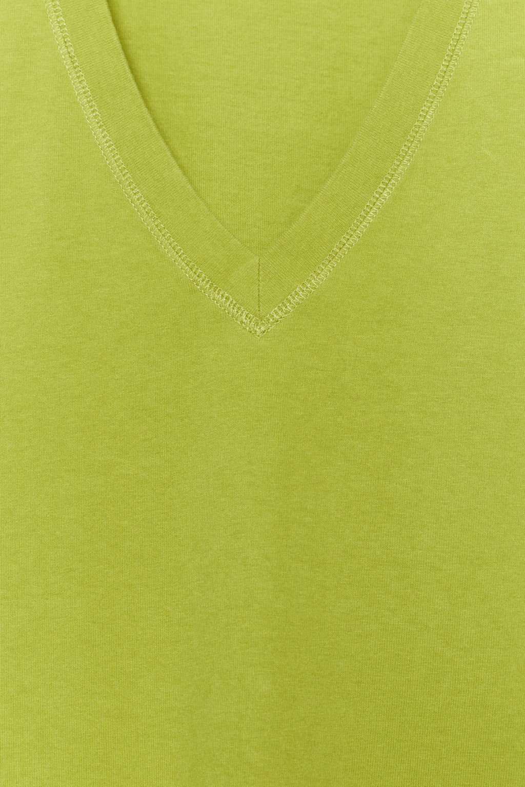 CAMISETA ESCOTE PICO ALGOD?N / Pistacho - Zara фото 8