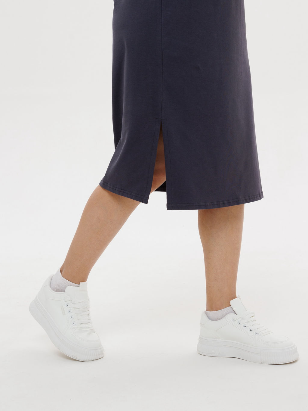 Трикотажное женское удлиненное платье-футболка графит ВП-08 (33)