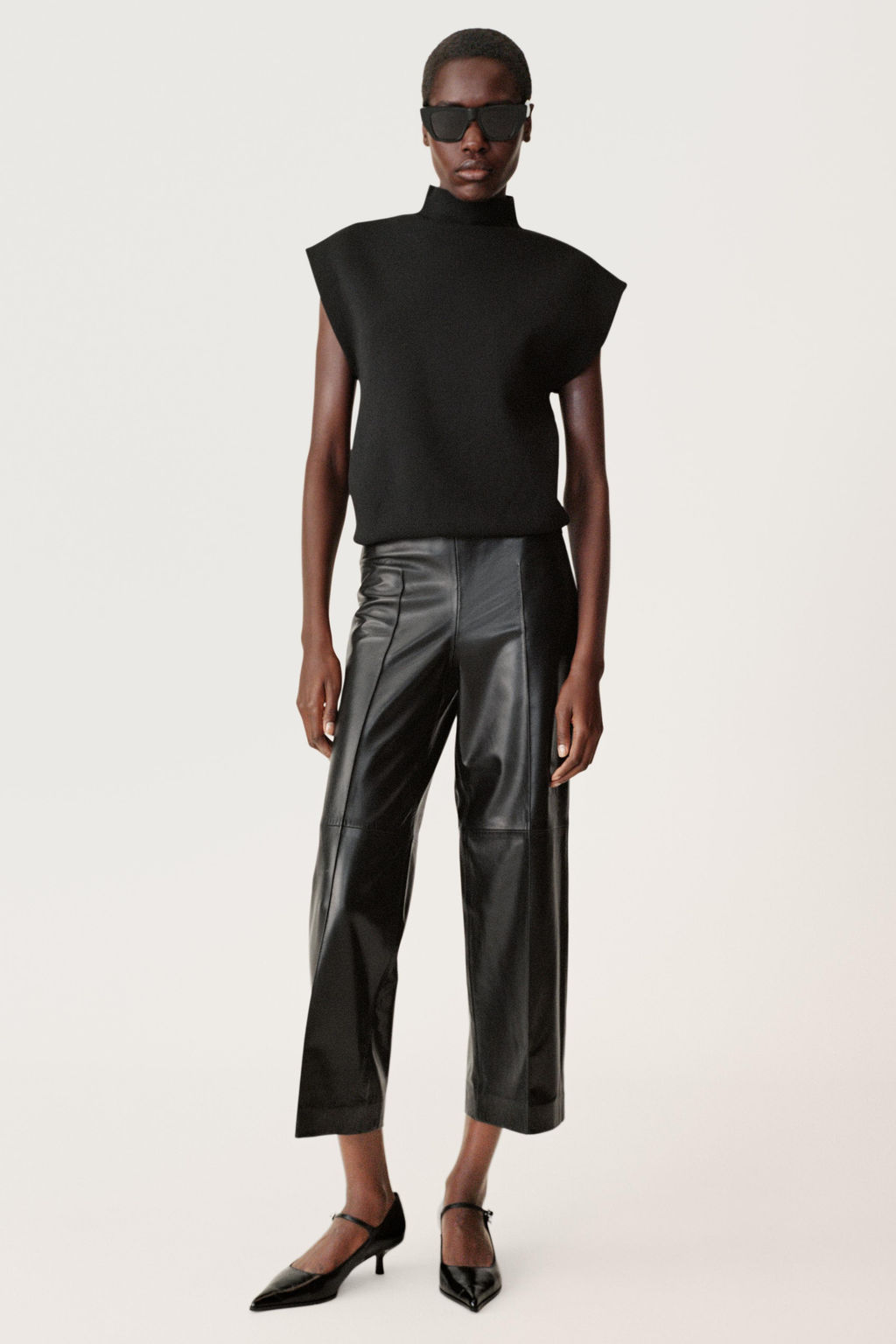 LEATHER TROUSERS WITH SEAM DETAIL 50TH ANNIVERSARY - Zara фото 6