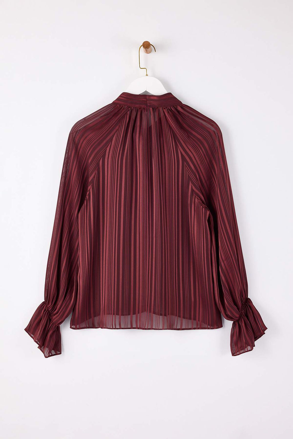 Koyu Bordo Fular Detayl? Gomlek TWOSS26GO00020 - Trendyolmilla фото 2