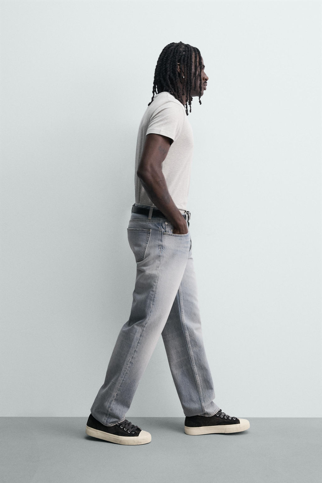 JEANS STRAIGHT FIT / Azul / Acero