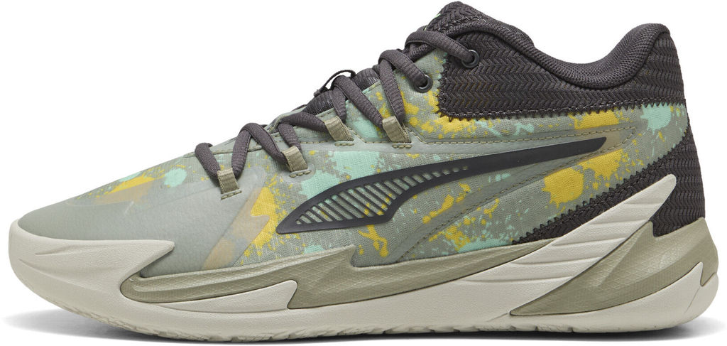 Кроссовки взрослые