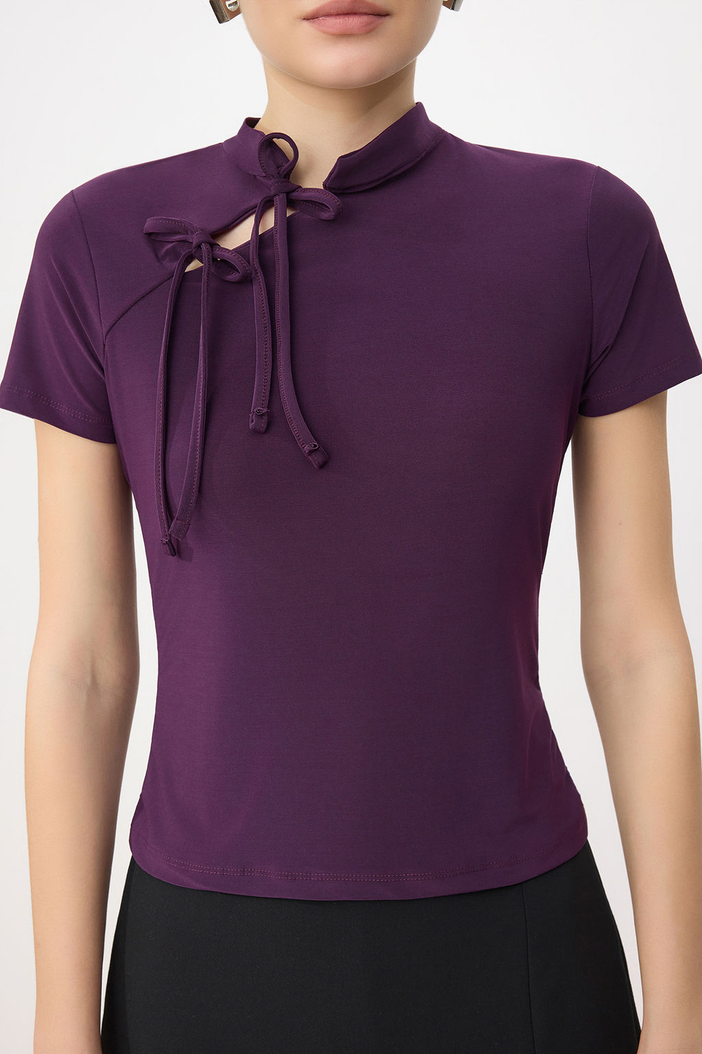 Murdum Dik Yaka Baglama Detayl? Vucuda Oturan Esnek Orme Bluz TWOSS25BZ00226