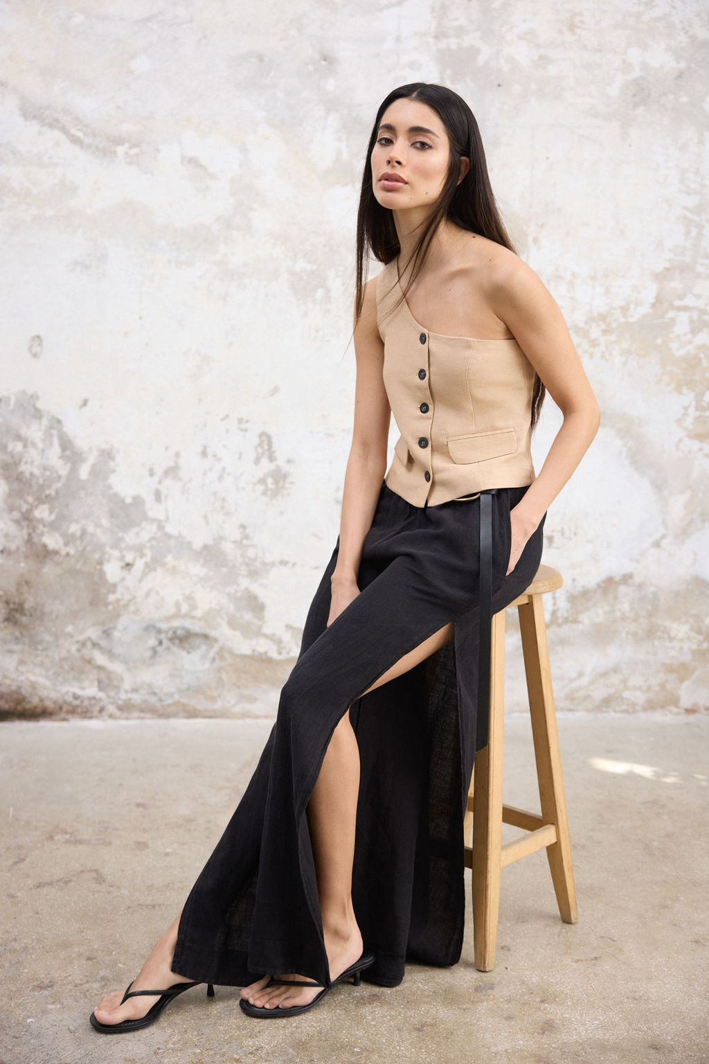 Trendyolmilla Haki Regular Keten Gorunumlu Tek Kol Dokuma Yelek TWOSS25YE00086  фото 2