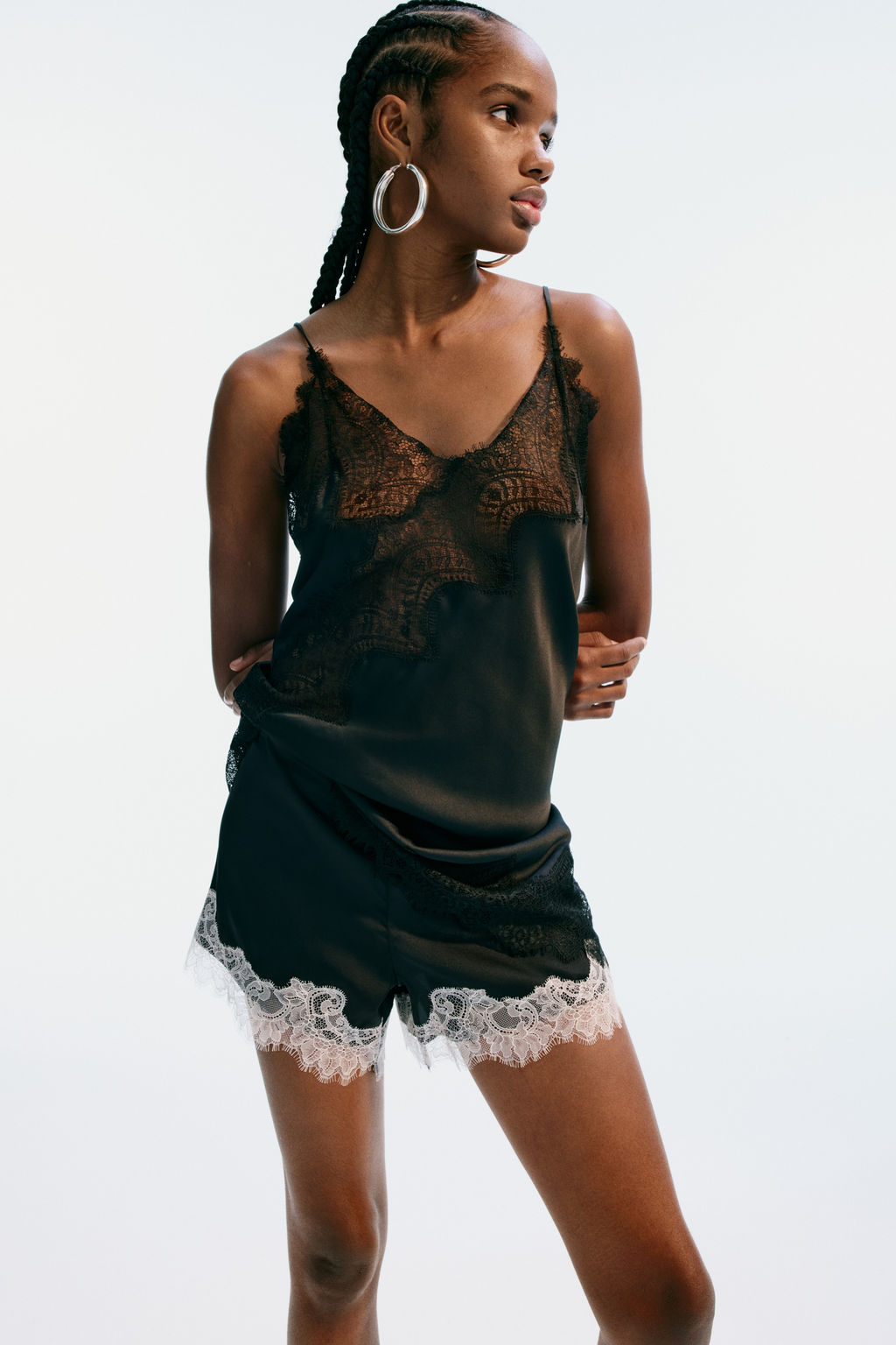Top de sat?n con tirantes finos y ribete de encaje - H&m фото 5