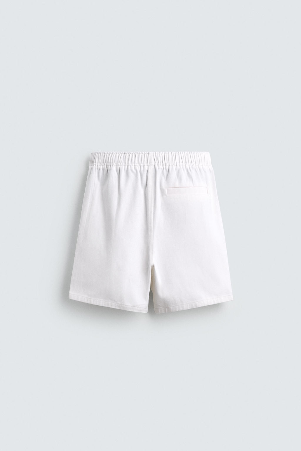 BERMUDA RELAXED FIT ESTRUCTURA / Blanco