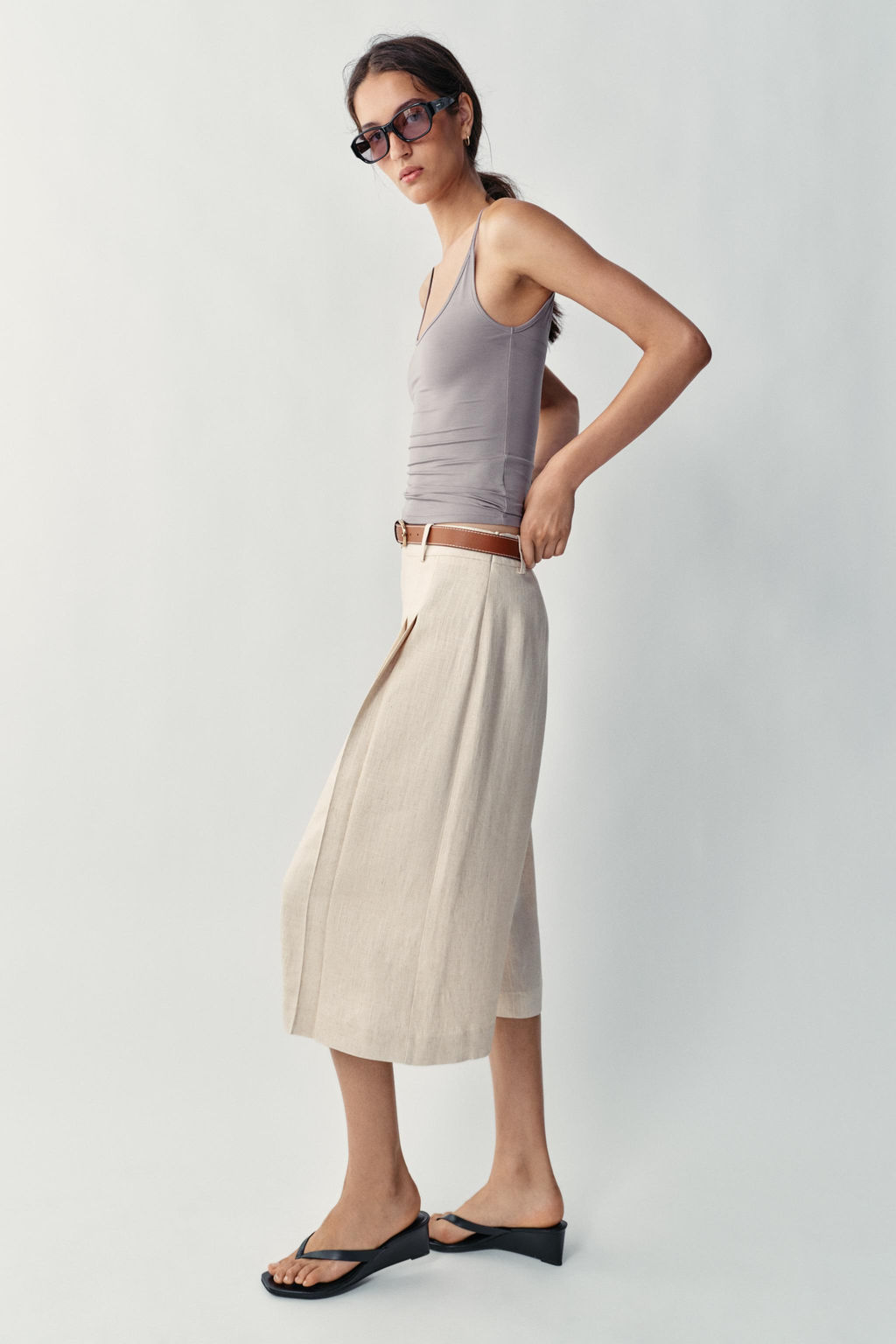 BERMUDA LARGA CINTUR?N / Beige claro - Zara фото 4