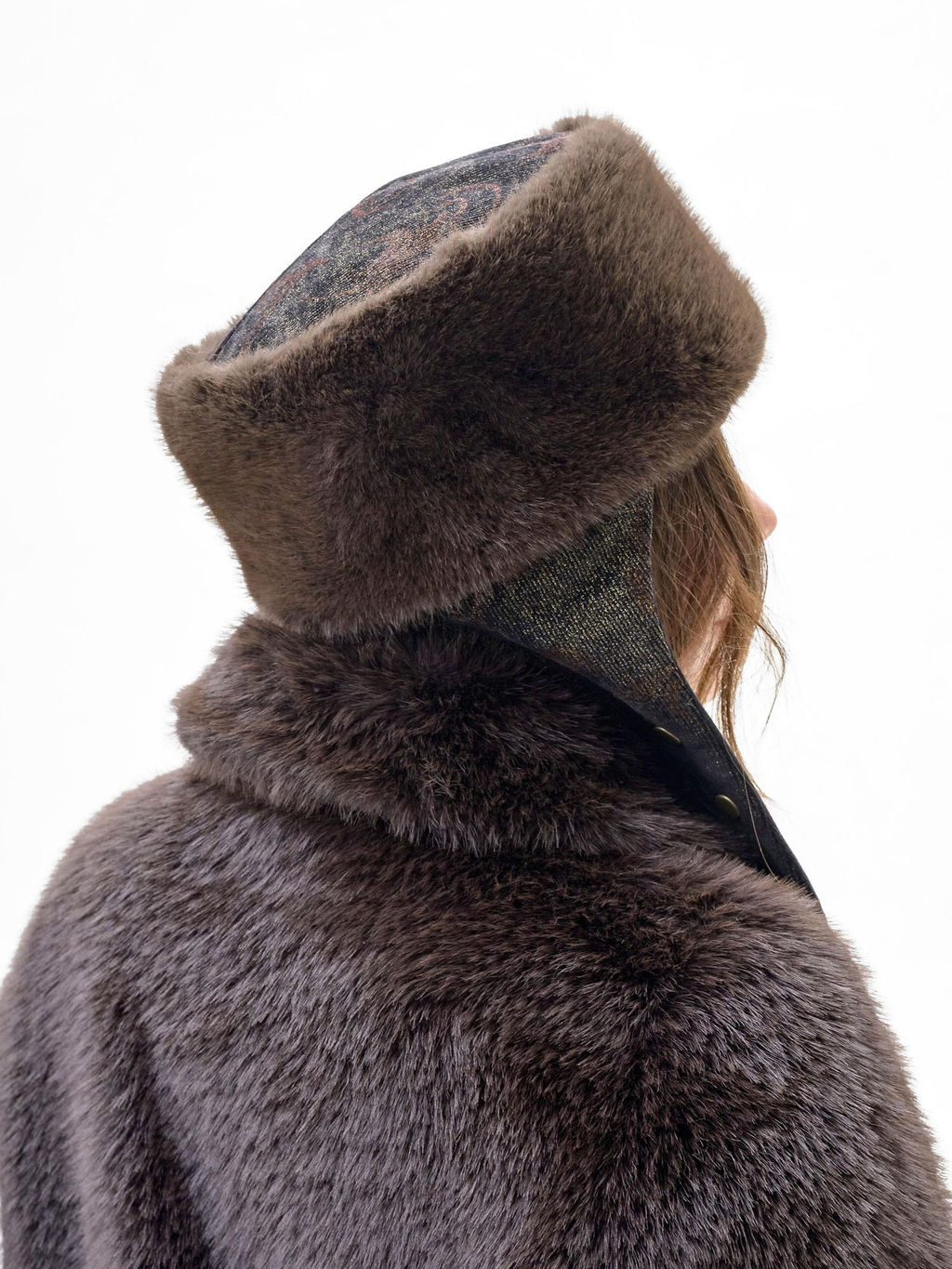 Т26-22 Таблетка кубанка вельветовая с мехом "норка"