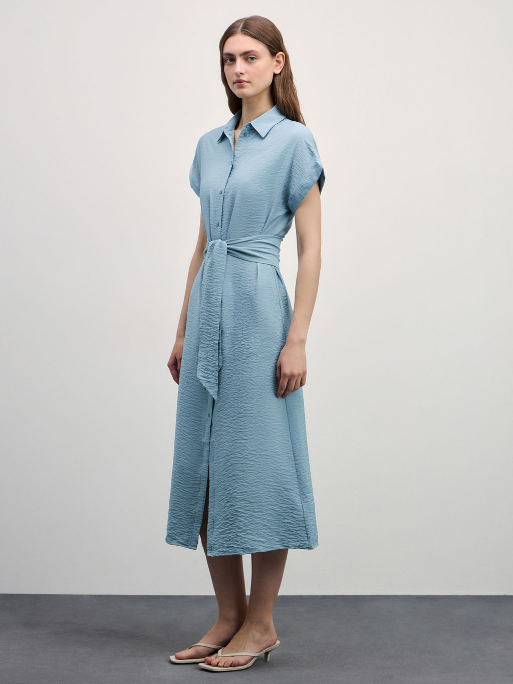 Платье-рубашка из струящейся вискозы / Zarina фото 3