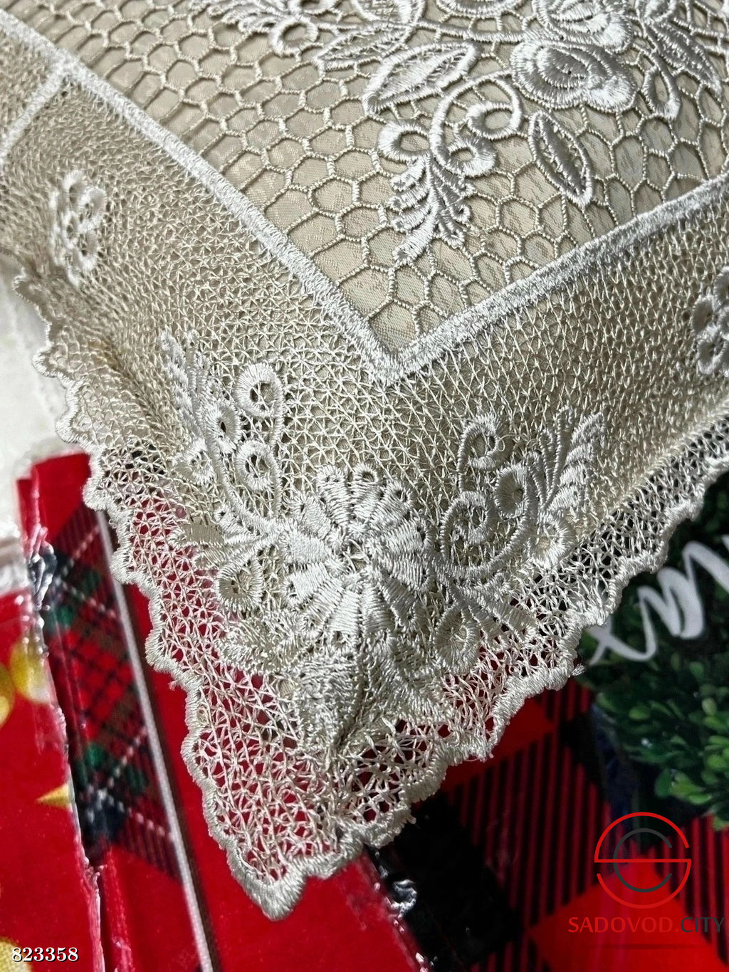 Наволочка на подушку с узором