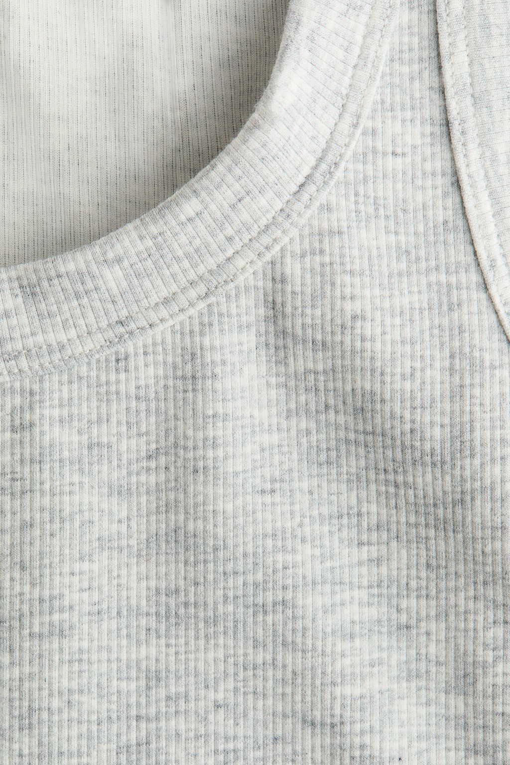 Camiseta sin mangas en canal? Cooling Slim Fit - H&m фото 5