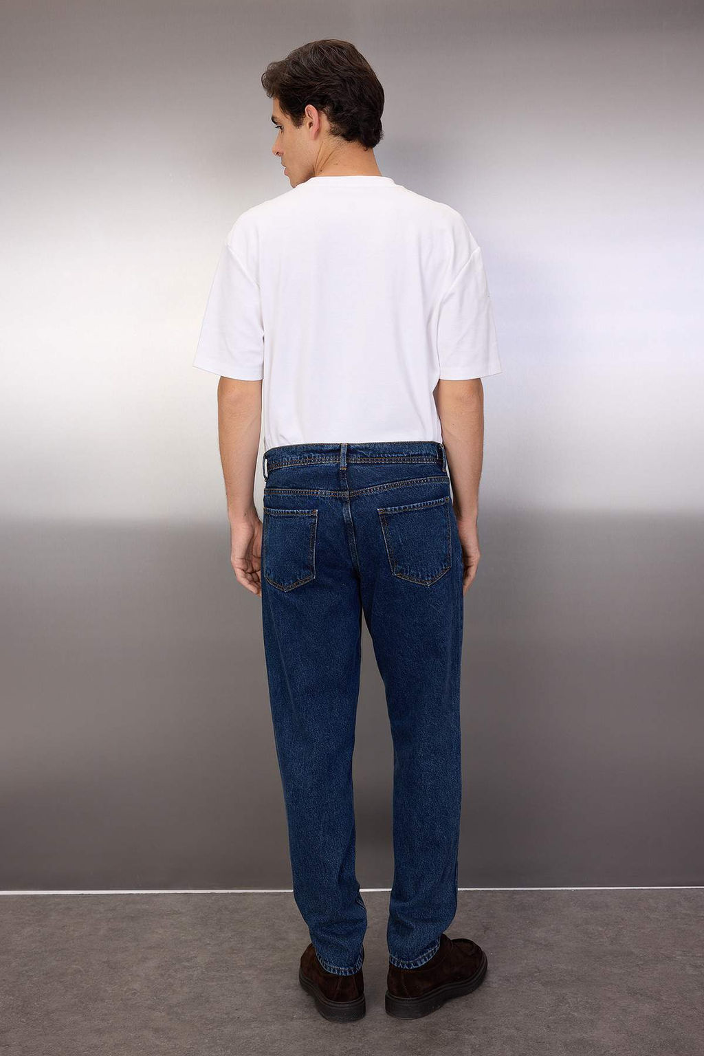 Lacivert %100 Pamuk Essential Fit Jeans Kot Pantolon TMNAW23JE00104