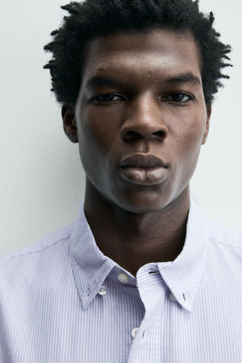 Рубашка Zara Estructura Oxford белая голубая