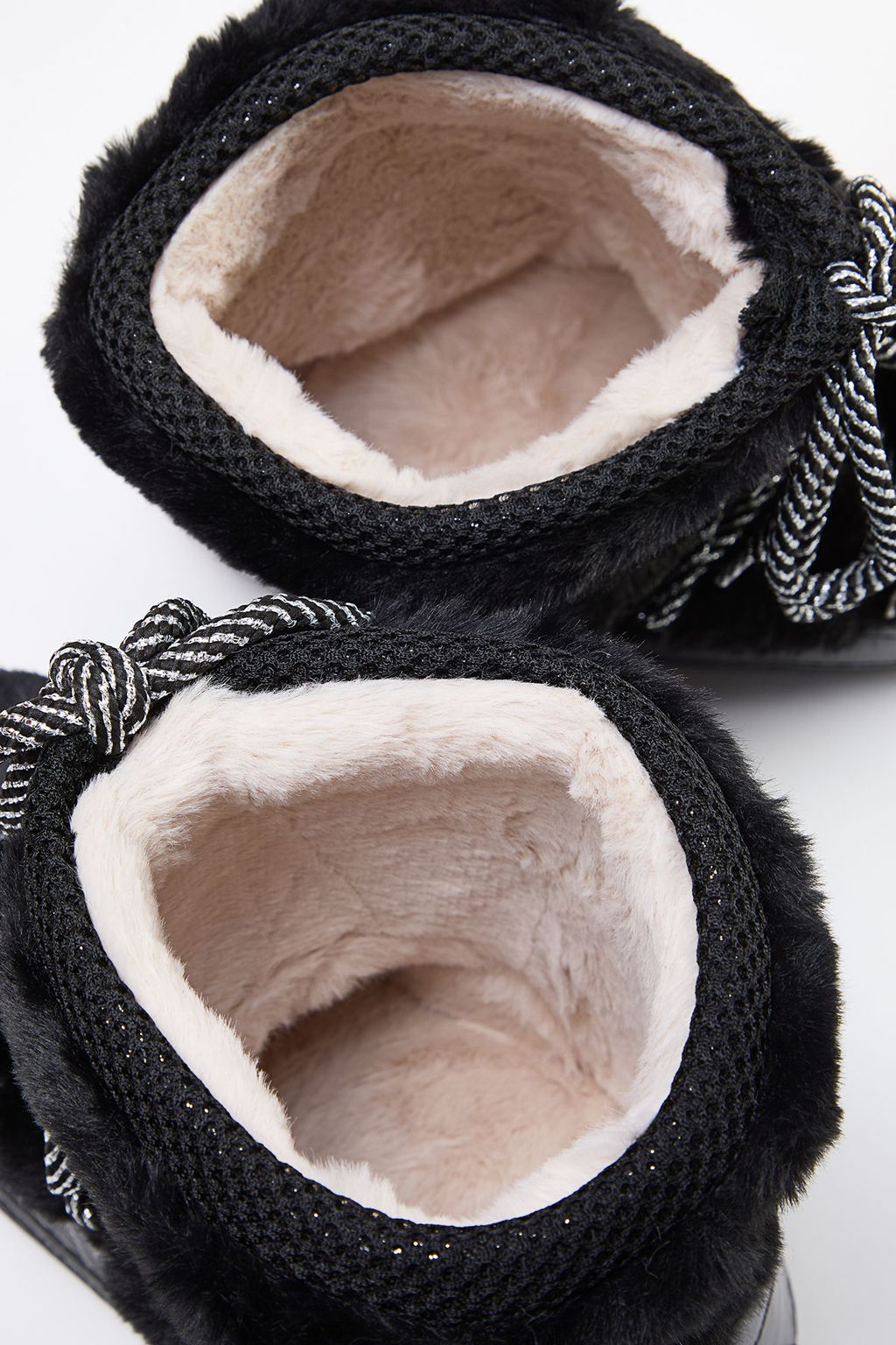 Trendyolmilla Shoes Siyah Kurklu Bagc?kl? Pelus Kad?n Kar Bot TAKAW25BO00050  фото 6