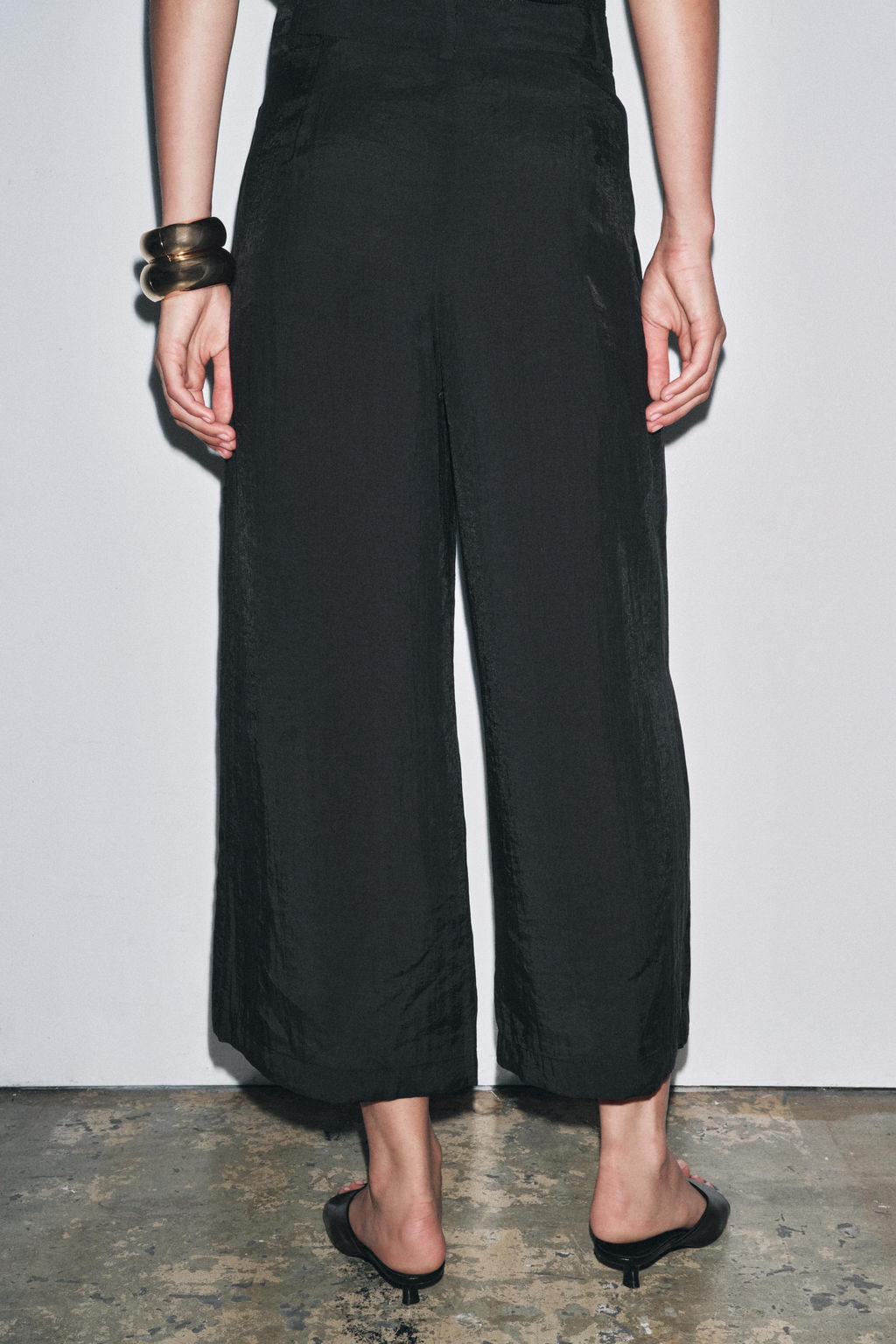 ZW COLLECTION CROPPED DARTED TROUSERS - Zara фото 27