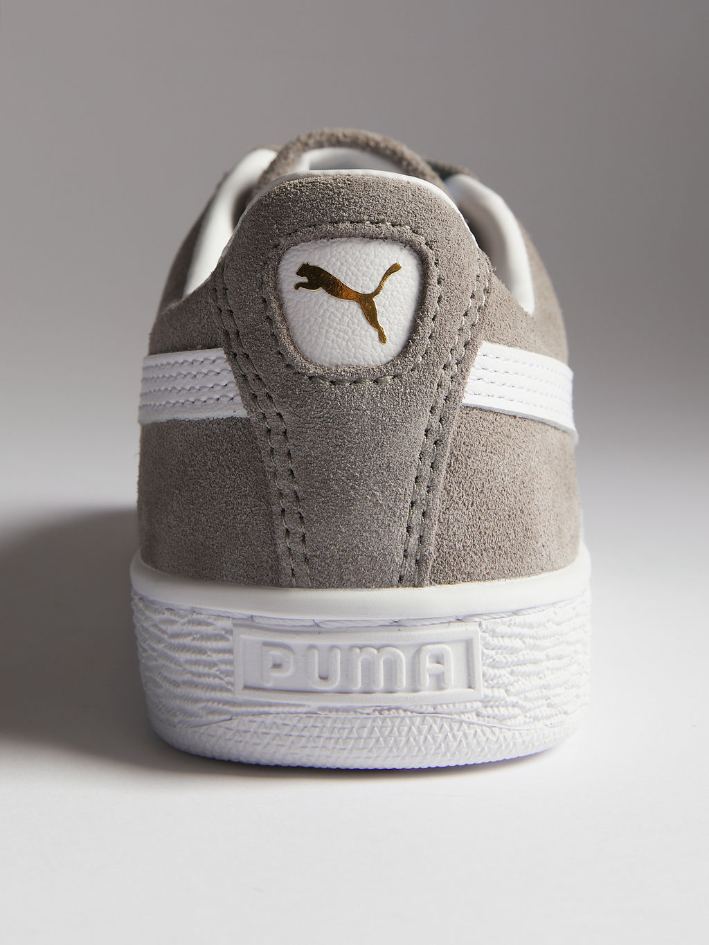 Кеды PUMA Suede Classic Артикул 4305794, коричнево-серый